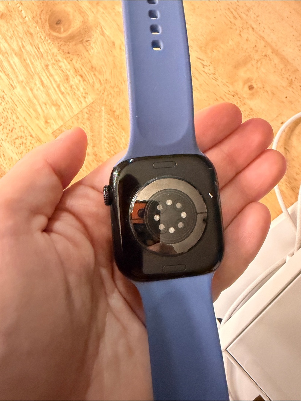 Apple Watch series 10, 46mm - Picture 4 of 5